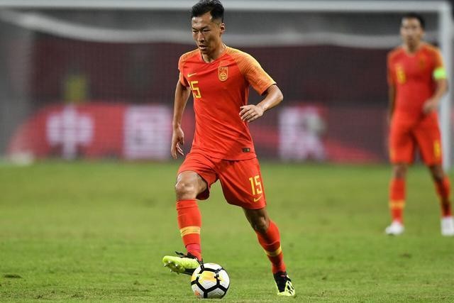 Đội trưởng tuyển Trung Quốc Wu Xi trận trọng trước vòng loại thứ 3 World Cup