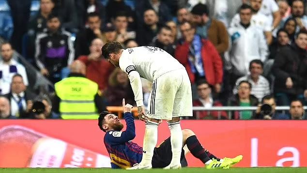 Messi và Ramos như nước với lửa trên sân cỏ trong quá khứ