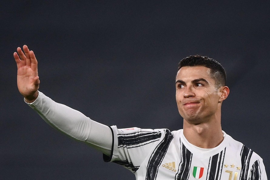 Ronaldo nói lời tạm biệt CĐV Juventus