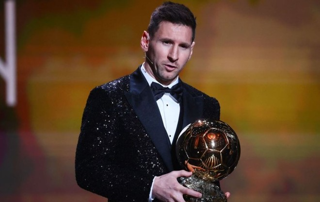 Lionel Messi giành Quả bóng Vàng thứ 7 trong sự nghiệp