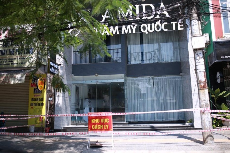 Thẩm mỹ viện trở thành ổ dịch lớn nhất Đà Nẵng