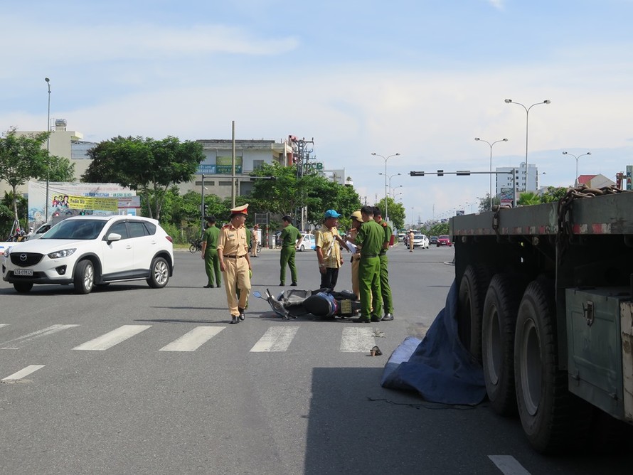 Đà Nẵng tăng giờ cấm xe trên tuyến đường ra cảng