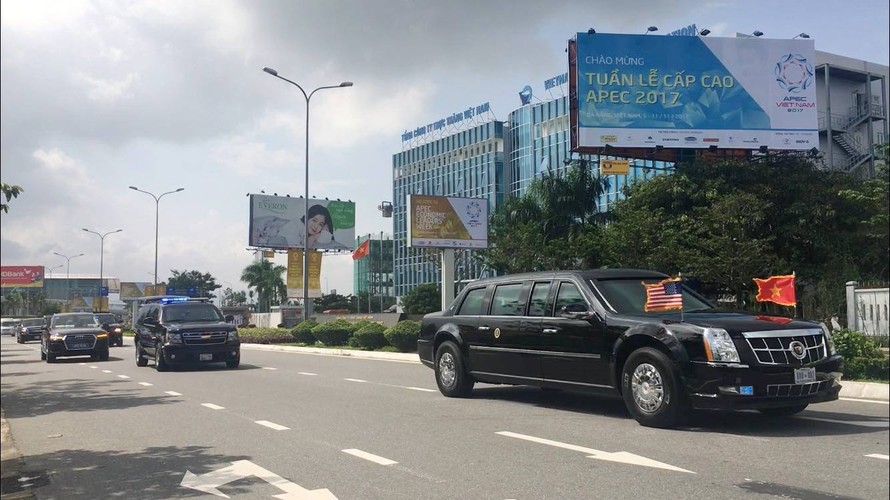 Đoàn xe hộ tống Tổng thống Donal Trump dự APEC tại Đà Nẵng