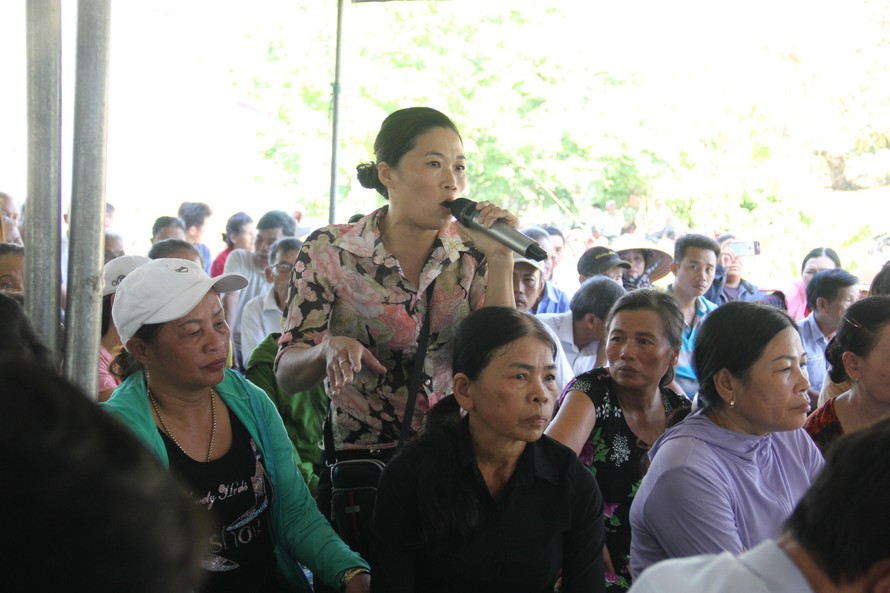 Dân chặn xe làm tồn 1.200 tấn rác, chủ tịch Đà Nẵng chỉ đạo khẩn
