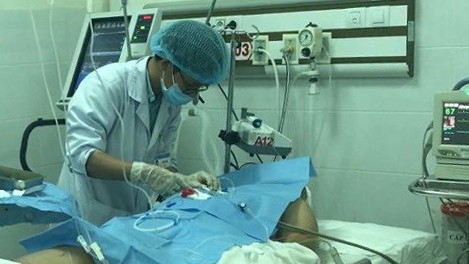 Nạn nhân bị thương hôn mê đang điều trị tại bệnh viện 175
