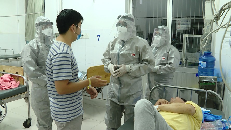 Bệnh nhân bị nhiễm vi rút corona tại bệnh viện Chợ Rẫy.