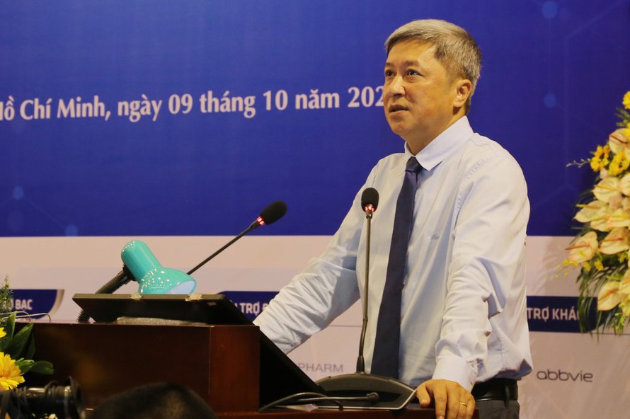 Thứ trưởng Bộ Y tế Nguyễn Trường Sơn phát biểu tại Hội nghị.