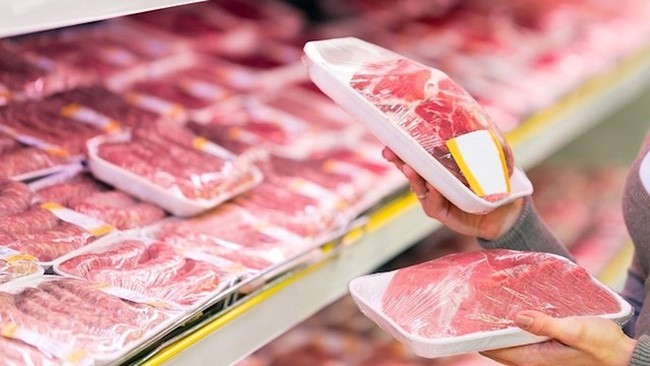 Giá thịt lợn tăng từng ngày khiến tiểu tương và người dân hoang mang