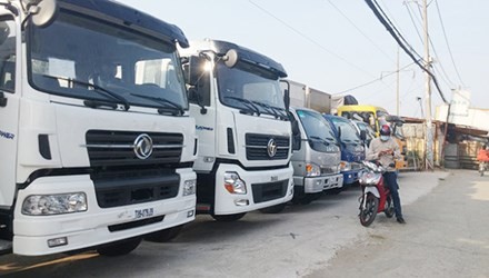 Ô tô tải Trung Quốc về Việt Nam tiếp tục tăng.