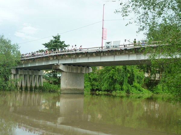 Cầu Lê Bình