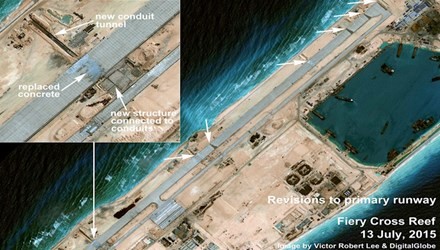 Đường băng và các công trình liên quan mà Trung Quốc xây dựng trái phép trên đá Chữ Thập (ảnh chụp từ vệ tinh ngày 13/7/2015). Nguồn: The Diplomat.