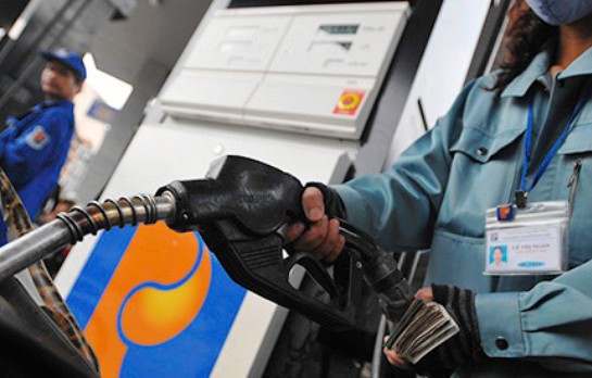 Bộ Tài chính khẳng định chưa tăng thuế môi trường với xăng dầu