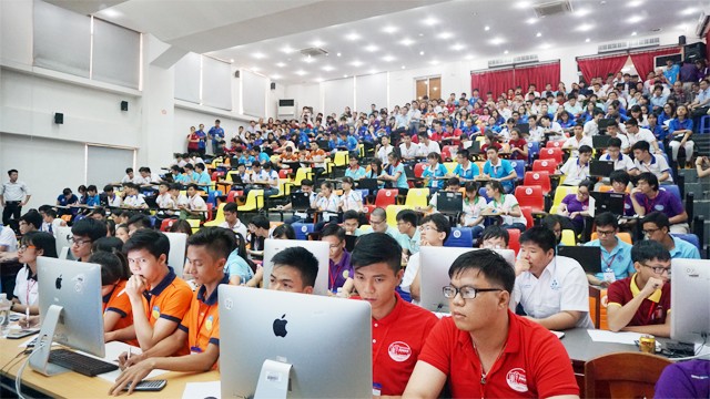 Sinh viên ĐH Duy Tân đoạt giải Nhất Olympic Vật lý toàn quốc 2016