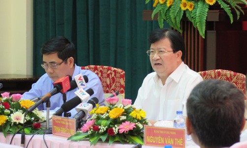 Phó thủ tướng Trịnh Đình Dũng chủ trì hội nghị giao ban ứng phó hạn, mặn vùng ĐBSCL tại Sóc Trăng.