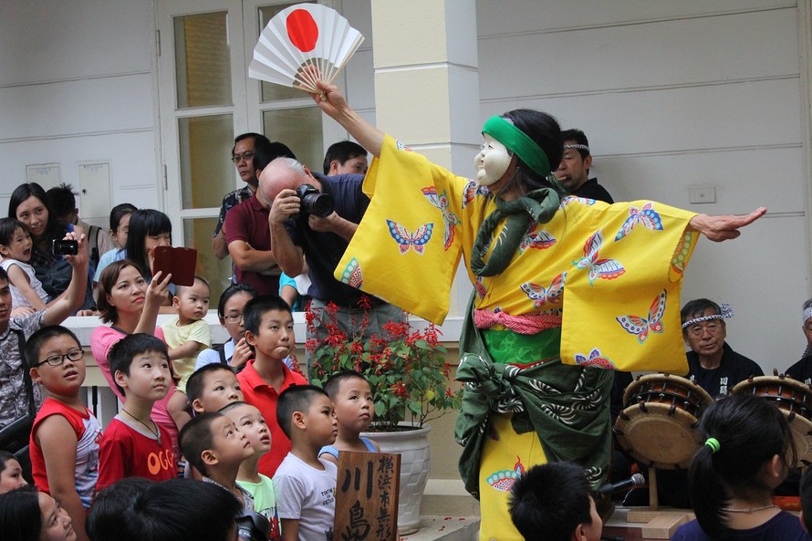 Thưởng thức múa sư tử Nhật Bản tại Hà Nội