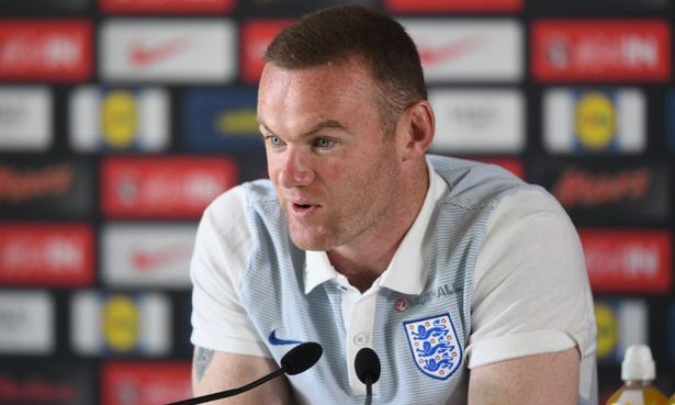 Đội trưởng Rooney lên tiếng nhắc nhở đồng đội và các WAGs.