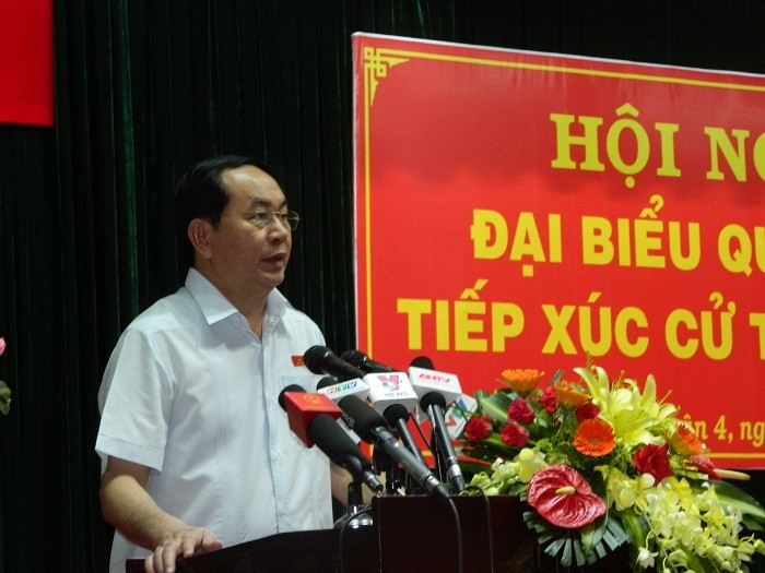 Chủ tịch nước Trần Đại Quang tiếp xúc với cử tri quận 4, TPHCM.