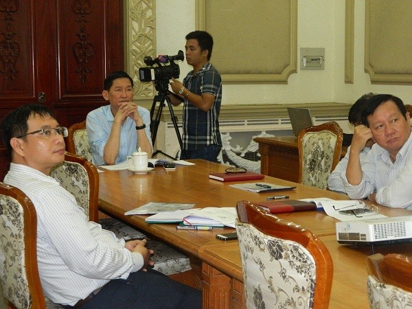 Phó Chủ tịch UBND TPHCM Trần Vĩnh Tuyến làm việc với các đơn vị liên quan sáng nay, 9/8.