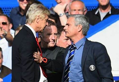 Wenger và Mourinho luôn thích đối đầu với nhau. Ảnh: Reuters