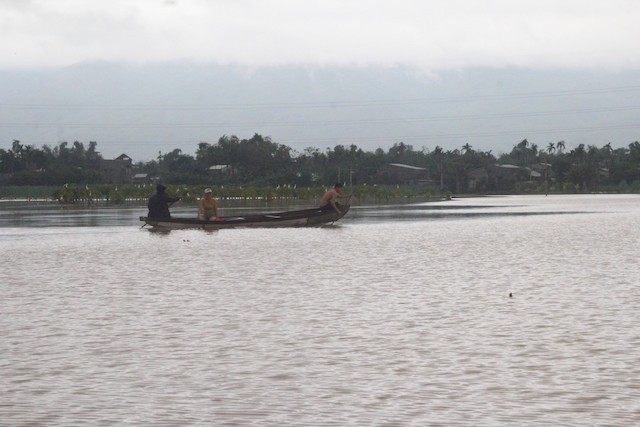 Nước lũ dâng cao tại huyện Đại Lộc.