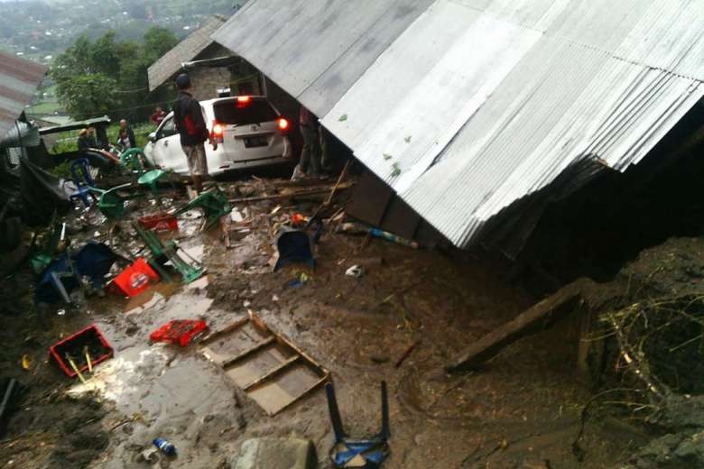 Hiện trường vụ lở đất tại đảo Bali (Indonesia).