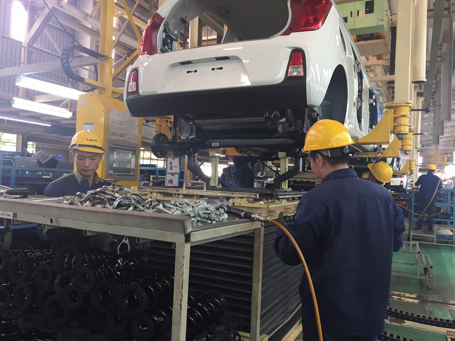 Sản xuất ô tô tại Việt Nam mới đạt mức độ lắp ráp đơn giản