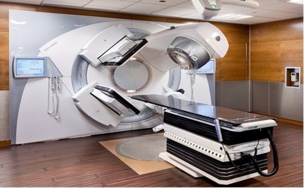 Hệ thống gia tốc đa mức năng lượng và PET-CT kỹ thuật cao hiện đại nhất VN hiện nay