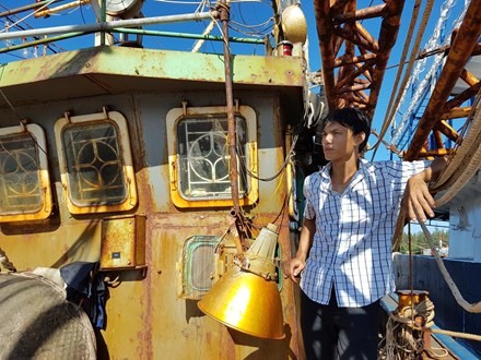 Anh Mai Thanh Vũ, thuyền trưởng tàu BĐ 99179.