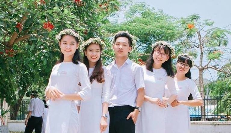 Trần Đình Duy – nam sinh xứ Quảng đạt điểm 10 tuyệt đối môn Văn