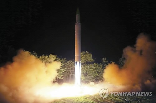 Triều Tiên phóng tên lửa đạn đạo xuyên lục địa (ICBM) hôm 28/7. Ảnh: KCNA