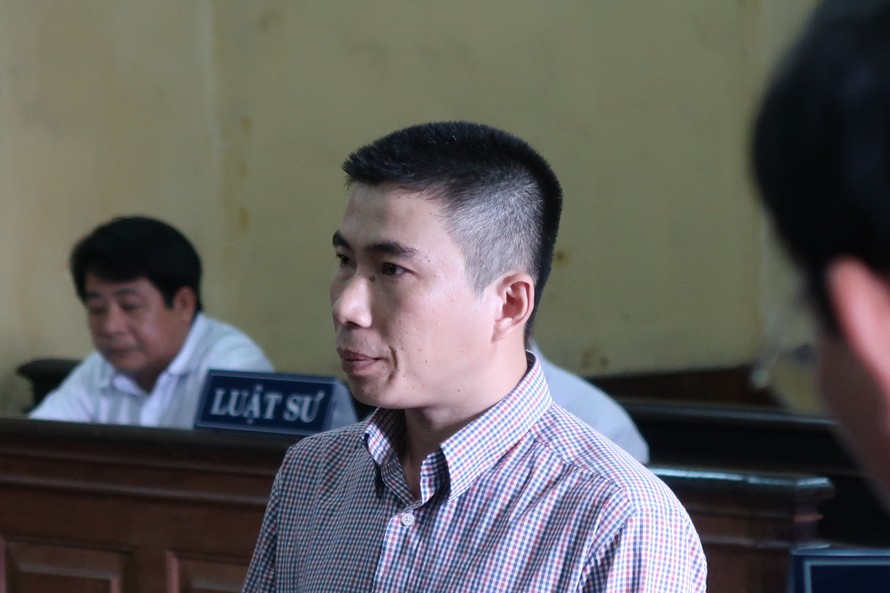 Nguyễn Quốc Khánh tại tòa ngày 10/10. Ảnh: Tân Châu