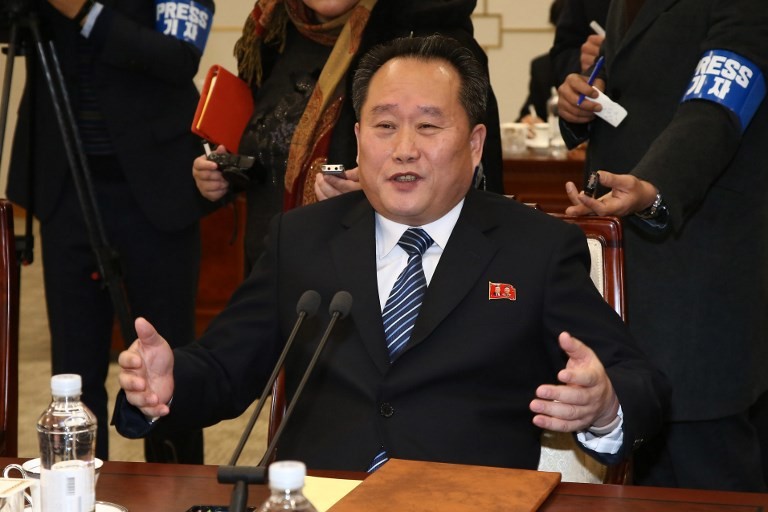 Ông Ri Son-gwon - Chủ tịch Ủy ban thống nhất Hòa bình Triều Tiên phát biểu trong cuộc gặp cấp cao với phái đoàn Hàn Quốc. Ảnh: AFP
