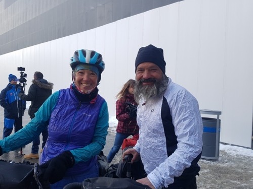 Ông Guido và bà Rita đến Phoenix Snow Park (PyeongChang, Hàn Quốc) hôm qua, 13/2. Ảnh: Yonhap