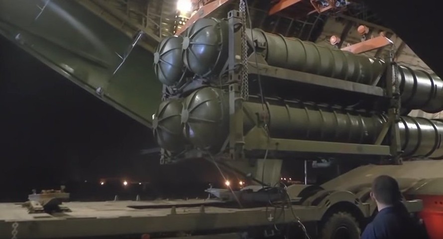 Hệ thống S-300 Nga. Ảnh cắt từ video