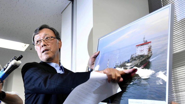 Ông Yutaka Katada, Chủ tịch công ty Kokuka Sangyo phát biểu ngày 14/6. Ảnh: Reuters