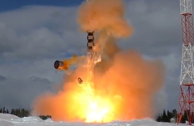Một vụ thử tên lửa đạn đạo liên lục địa Sarmat của Nga. Ảnh: Sputnik
