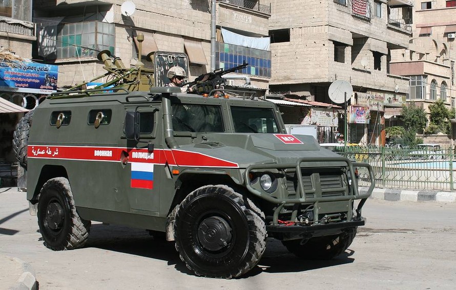 Xe của lực lượng vũ trang Nga. Ảnh: Tass