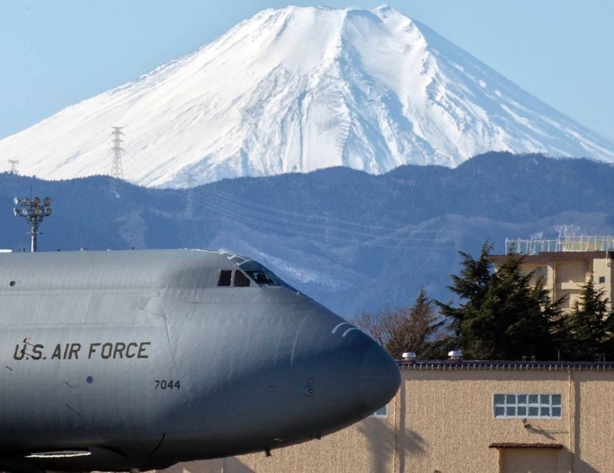 Chiếc C-5M Super Galaxy của Không quân Mỹ tại căn cứ Yokota (Nhật Bản). Ảnh: Không quân Mỹ