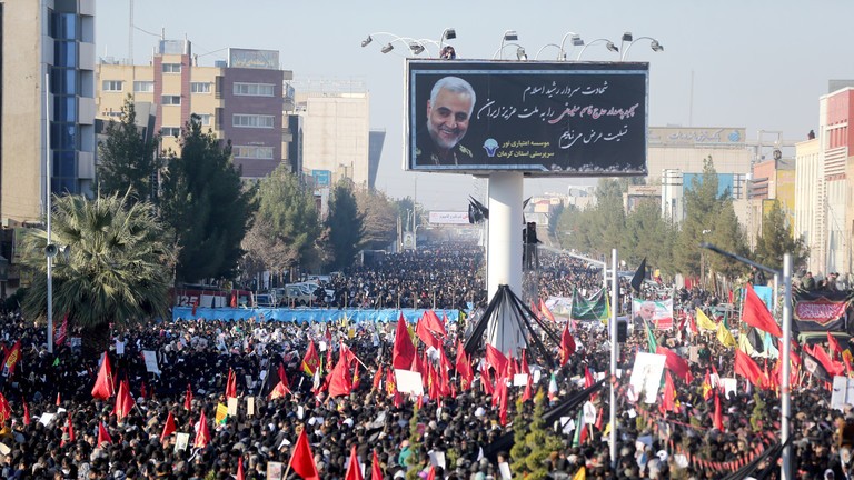 Tang lễ Tướng Soleimani ngày 7/1. Ảnh: Fars News