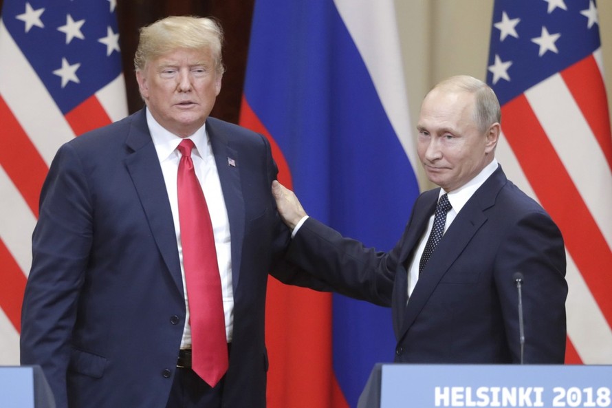 Tổng thống Nga Putin và Tổng thống Mỹ Trump. Ảnh: TNS