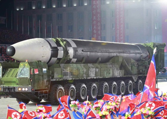 ICBM mới của Triều Tiên. Ảnh: KCNA