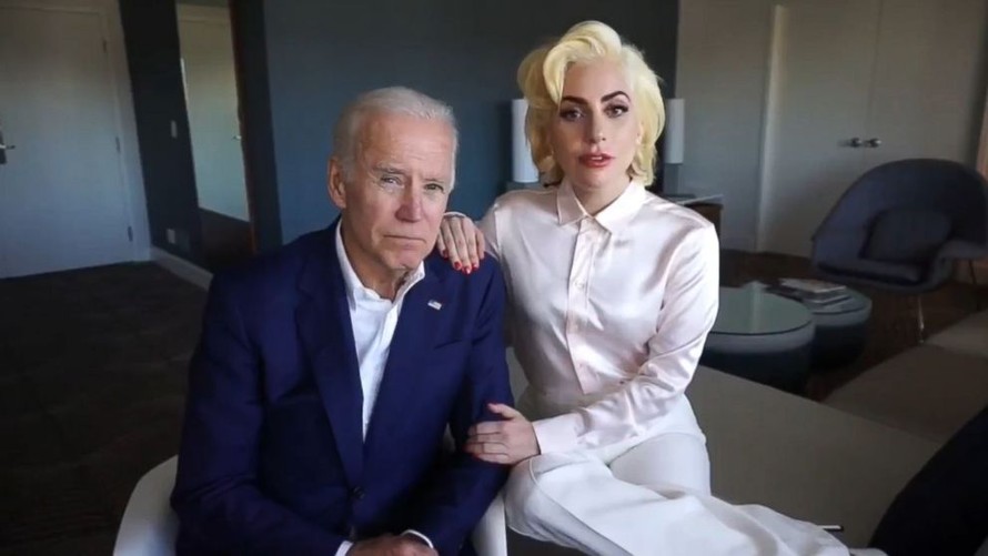 Ông Joe Biden và nữ ca sĩ Lady Gaga. Ảnh: Twitter