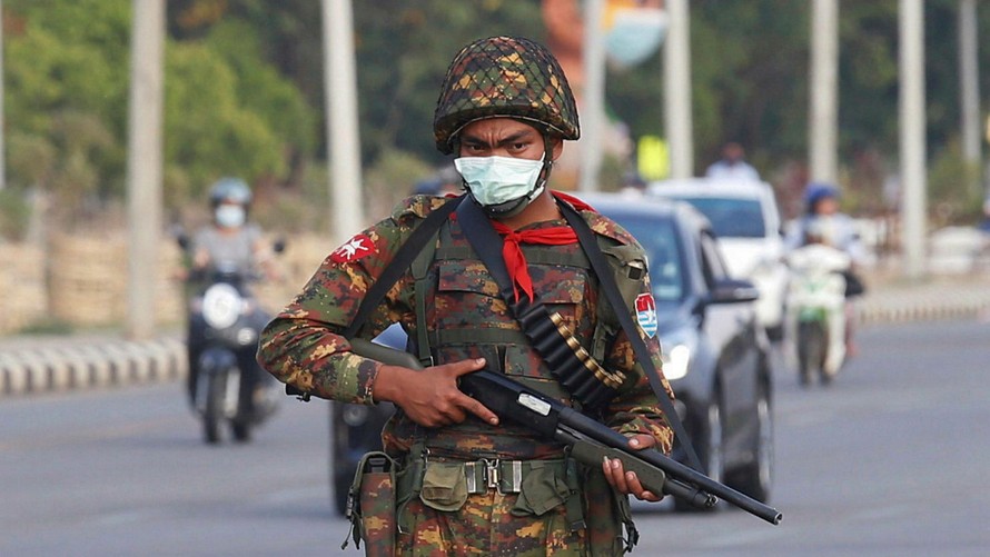 Binh sĩ Myanmar. Ảnh: Reuters