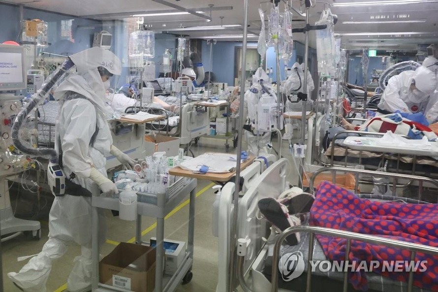 Khu điều trị bệnh nhân COVID-19 nặng ở Pyeongtaek (Hàn Quốc). Ảnh: Yonhap