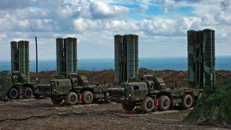 Hệ thống phòng không S-400. Ảnh: Sputnik