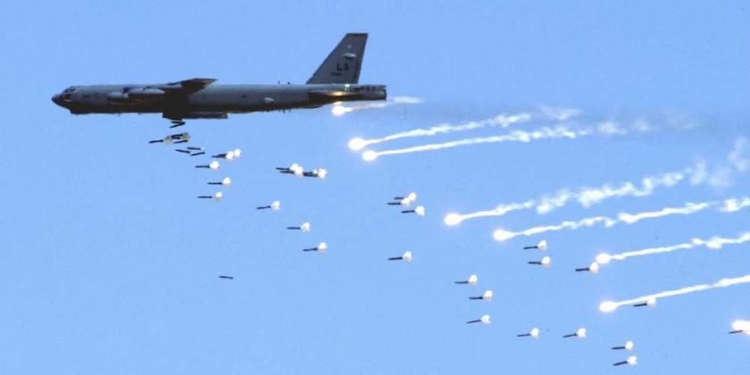Mỹ điều B-52 tới châu Âu hòng 'dằn mặt' Nga