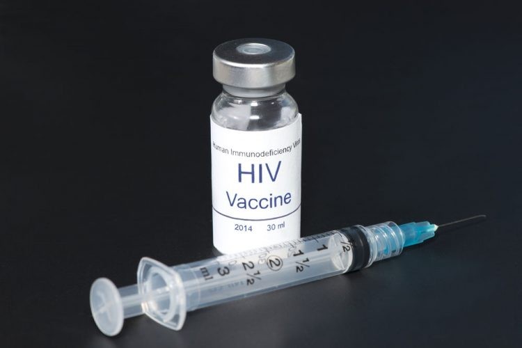 Thế giới đang thử nghiệm 3 loại vaccine HIV. Ảnh: Drug Target Review.