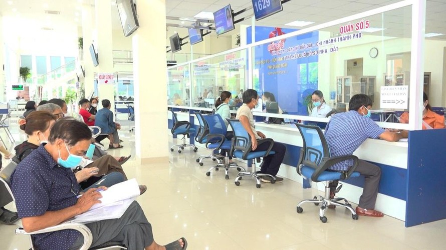 Do khối lượng công việc nhiều, các cấp sở ngành và đơn vị trực thuộc UBND tỉnh Quảng Ngãi phải tăng thêm ngày làm việc trong tuần.