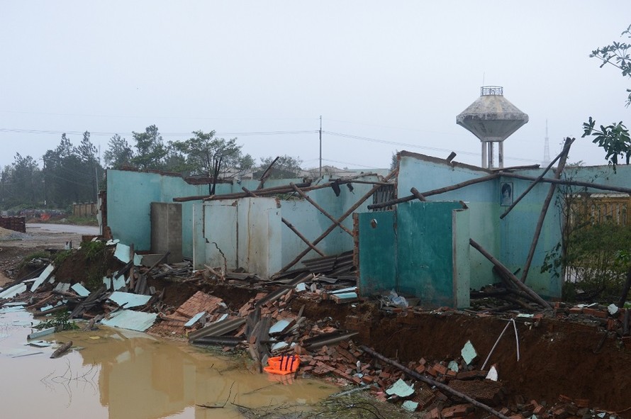 Quảng Ngãi ước tính thiệt hại khoảng 4.480 tỷ đồng sau bão số 9. Ảnh: Nguyễn Ngọc