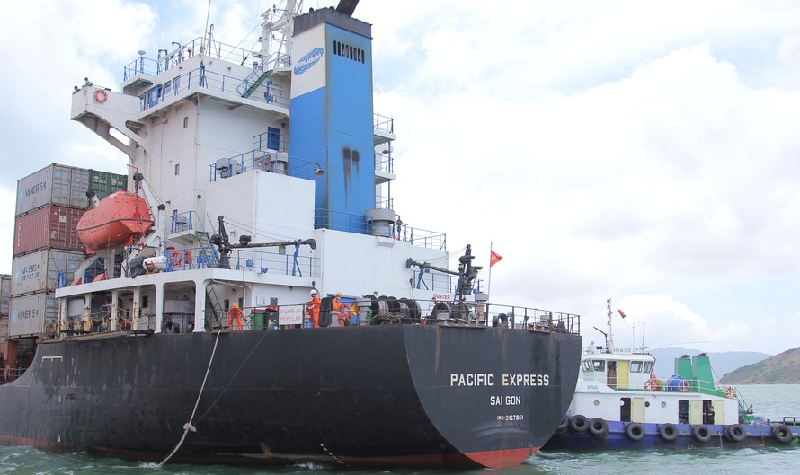 Tàu Pacific Express đã đâm chìm tàu cá của ngư dân Phú Yên trên vùng biển Quy Nhơn. Ảnh: H.P